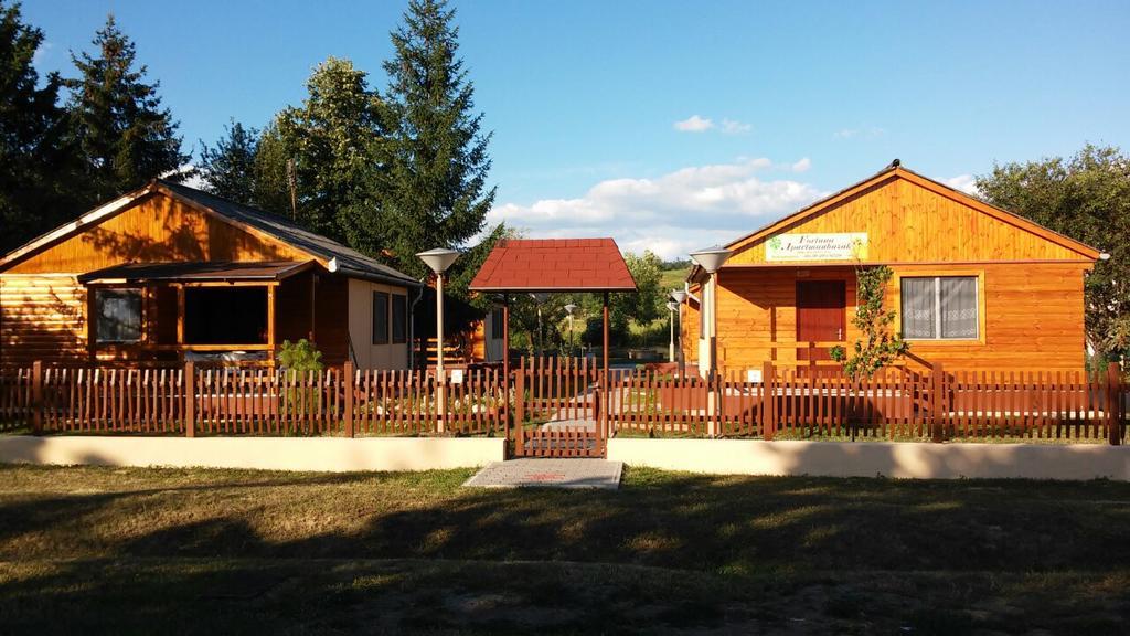 Fortuna Apartmanházak Bogács Esterno foto