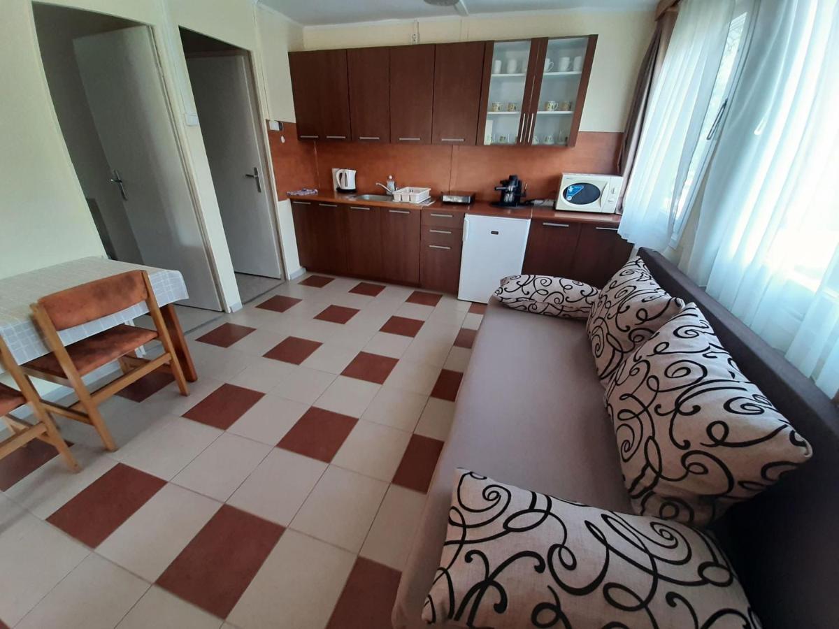 Fortuna Apartmanházak Bogács Esterno foto